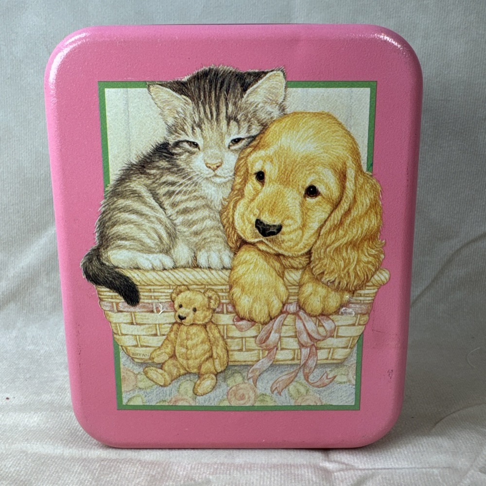 Vintage‎ Carol Bryan's Fraser Collection Cat and Dog in Basket Tin Pink 6x5x2.5